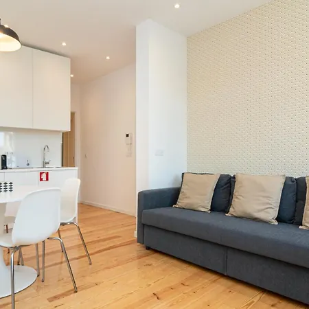 Apartment Arroios Concept By Homing *